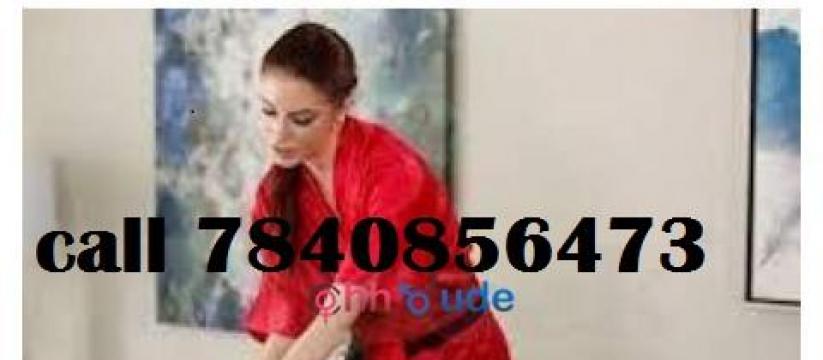 call girls in chankyapuri delhi 7840856473 