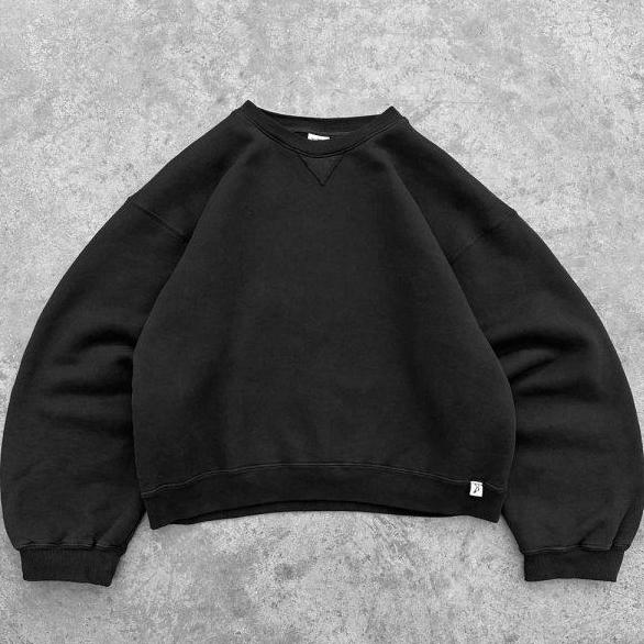 Akimbo Sweatshirt  Sweatshirt